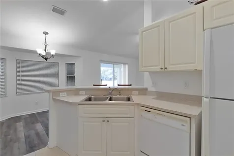 13720 101st Street Fellsmere FL 32948