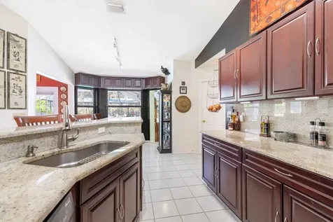 281 Old Dixie Highway Vero Beach FL 32962