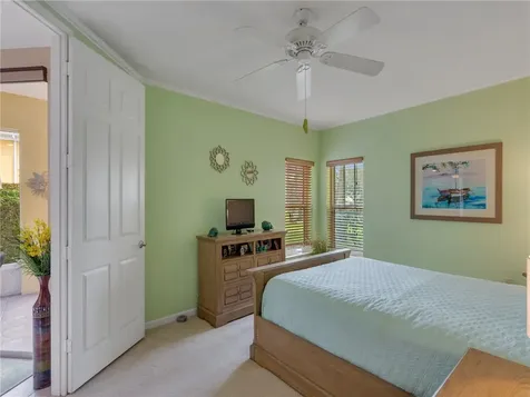 5015 Fairways Circle Vero Beach FL 32967