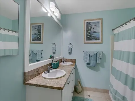 5015 Fairways Circle Vero Beach FL 32967