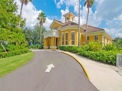 5015 Fairways Circle Vero Beach FL 32967