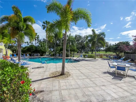 5015 Fairways Circle Vero Beach FL 32967