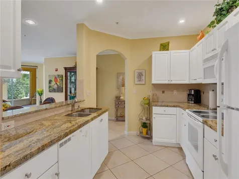 5015 Fairways Circle Vero Beach FL 32967