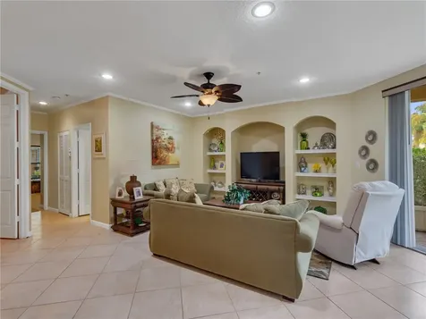 5015 Fairways Circle Vero Beach FL 32967
