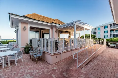 1415 Winding Oaks Circle W Vero Beach FL 32963