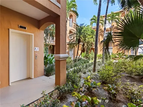 5020 Fairways Circle Vero Beach FL 32967