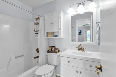 32 Pine Arbor Lane Vero Beach FL 32962