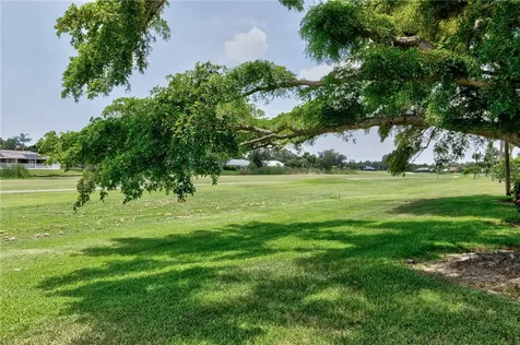 32 Pine Arbor Lane Vero Beach FL 32962