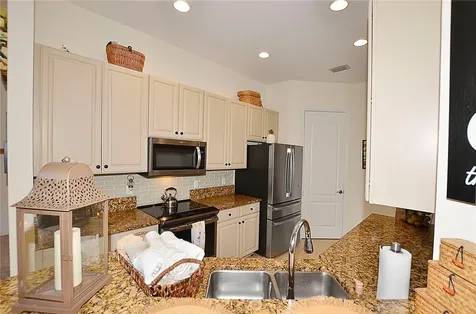 1915 Bridgepointe Circle Vero Beach FL 32967