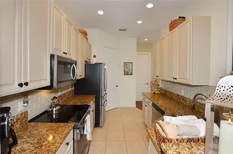 1915 Bridgepointe Circle Vero Beach FL 32967