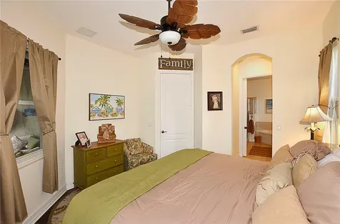 1915 Bridgepointe Circle Vero Beach FL 32967