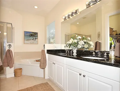 1915 Bridgepointe Circle Vero Beach FL 32967