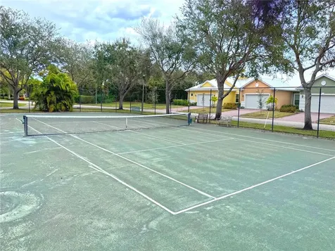 1915 Bridgepointe Circle Vero Beach FL 32967