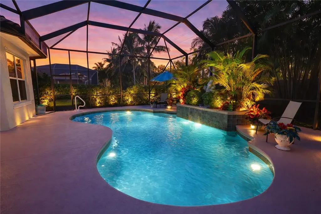 1720 Cassville Avenue Vero Beach FL 32966