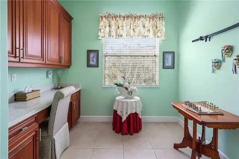 1720 Cassville Avenue Vero Beach FL 32966