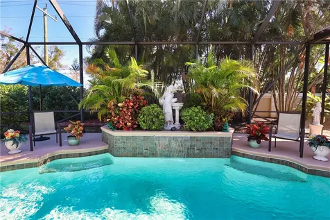 1720 Cassville Avenue Vero Beach FL 32966