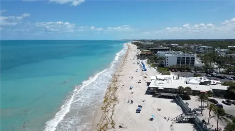 2333 Indian River Boulevard Vero Beach FL 32960