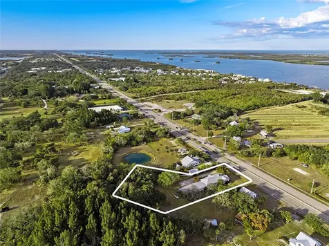 9115 Us Highway 1 Sebastian FL 32958