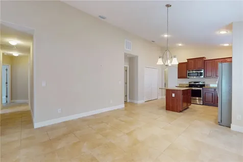 8117 Westfield Circle Vero Beach FL 32966