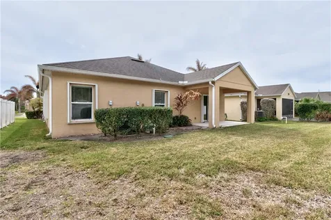 8117 Westfield Circle Vero Beach FL 32966
