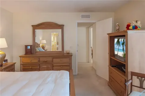 400 E Waverly Place Vero Beach FL 32960