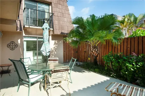 400 E Waverly Place Vero Beach FL 32960