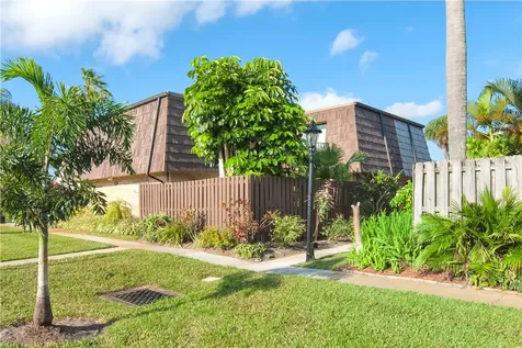 400 E Waverly Place Vero Beach FL 32960
