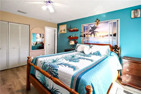 131 11th Court Vero Beach FL 32962