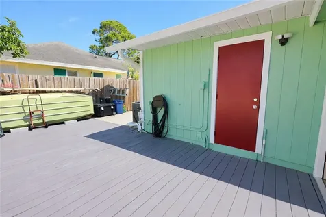 131 11th Court Vero Beach FL 32962