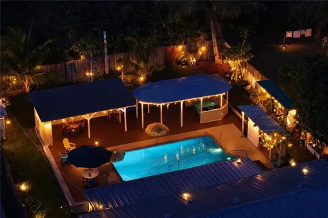 131 11th Court Vero Beach FL 32962