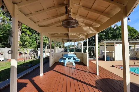 131 11th Court Vero Beach FL 32962