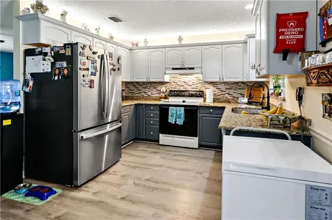 131 11th Court Vero Beach FL 32962