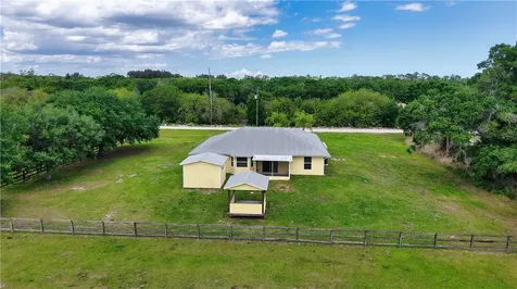 13715 103rd Street Fellsmere FL 32948