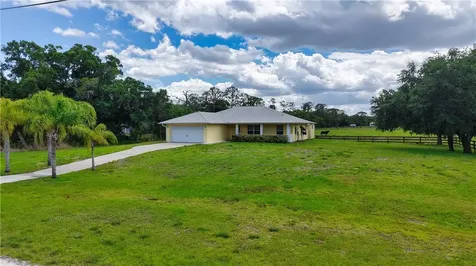 13715 103rd Street Fellsmere FL 32948