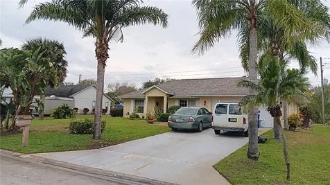 1915 17th Avenue SW Vero Beach FL 32962