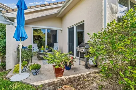 240 S Peppertree Drive Vero Beach FL 32963