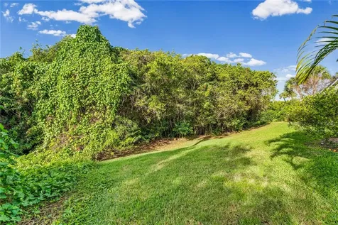 240 S Peppertree Drive Vero Beach FL 32963