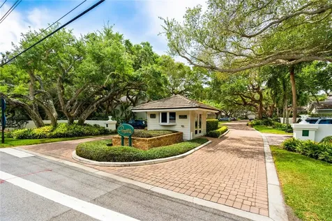240 S Peppertree Drive Vero Beach FL 32963