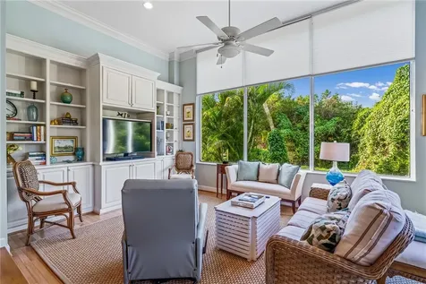 240 S Peppertree Drive Vero Beach FL 32963