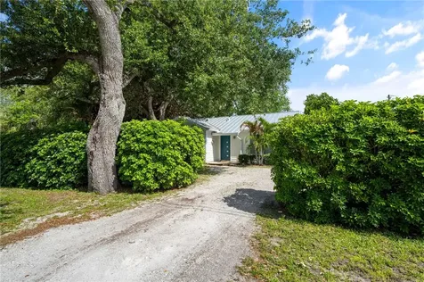 3496 1st Street SW Vero Beach FL 32968