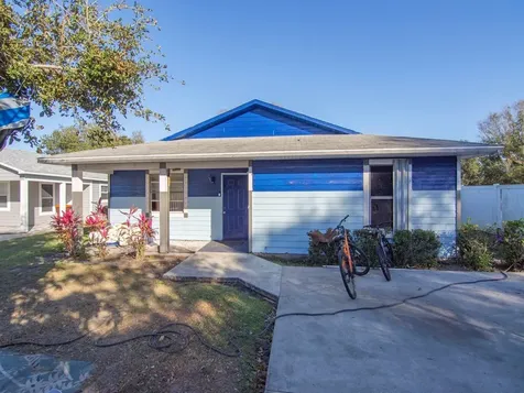 4204 36th Court Vero Beach FL 32967