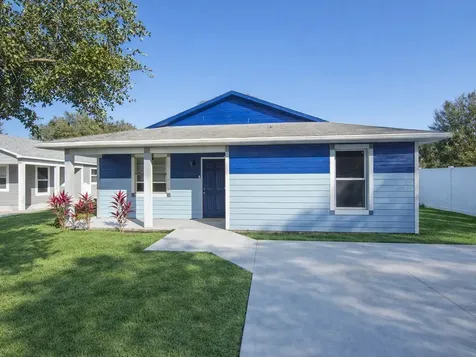 4204 36th Court Vero Beach FL 32967