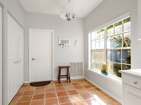 8823 Lakeside Circle Vero Beach FL 32963