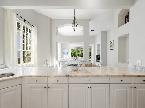 8823 Lakeside Circle Vero Beach FL 32963