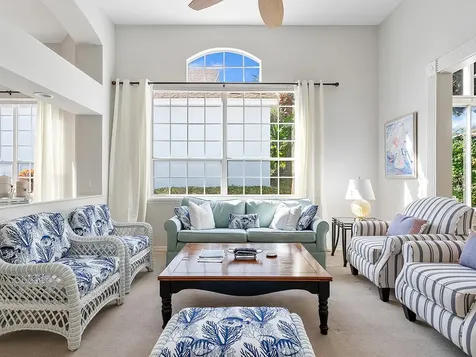 8823 Lakeside Circle Vero Beach FL 32963