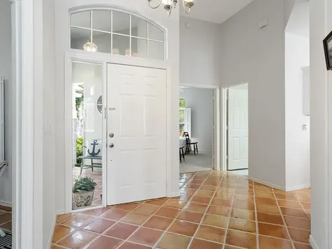 8823 Lakeside Circle Vero Beach FL 32963