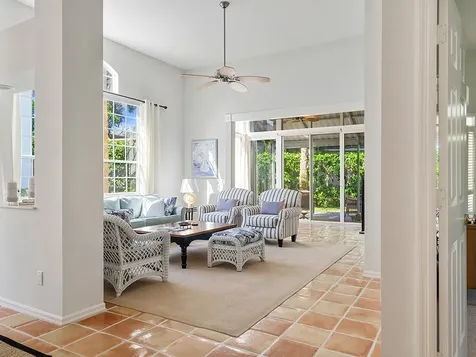 8823 Lakeside Circle Vero Beach FL 32963