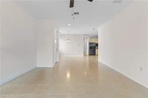 819 Middleton Drive SW Vero Beach FL 32962