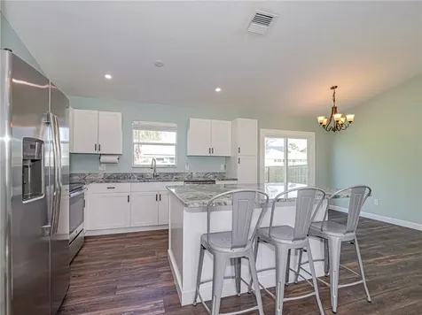 756 18th Place SW Vero Beach FL 32962