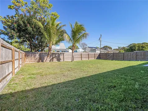 756 18th Place SW Vero Beach FL 32962